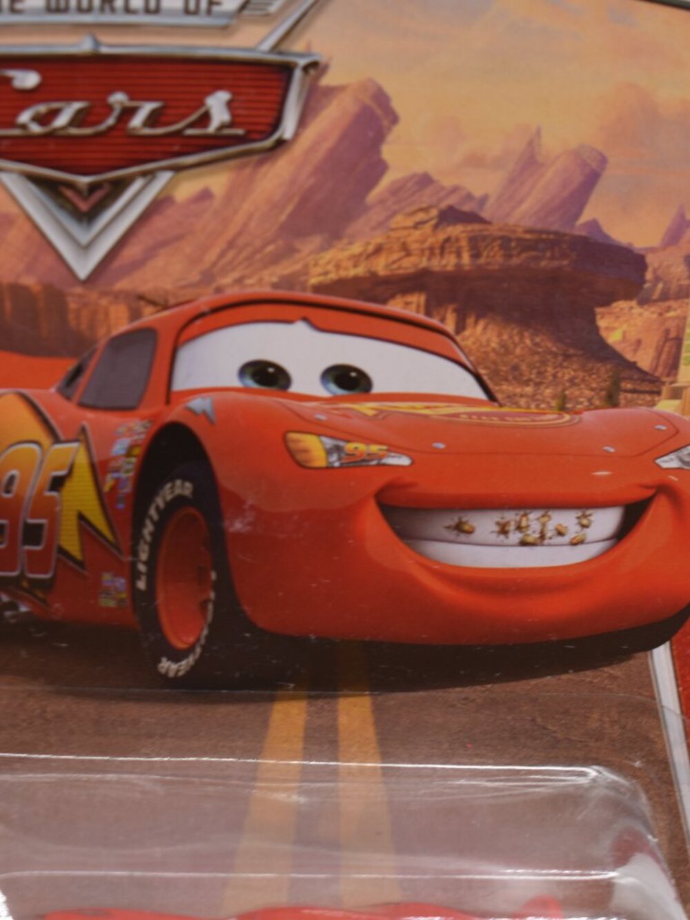 Bug Mouth Lightning McQueen #07 Disney Pixar The World of Cars New - Picture 2 of 7